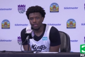 NBA官网：国王已经裁掉了双向合同后卫以赛亚·史蒂文斯